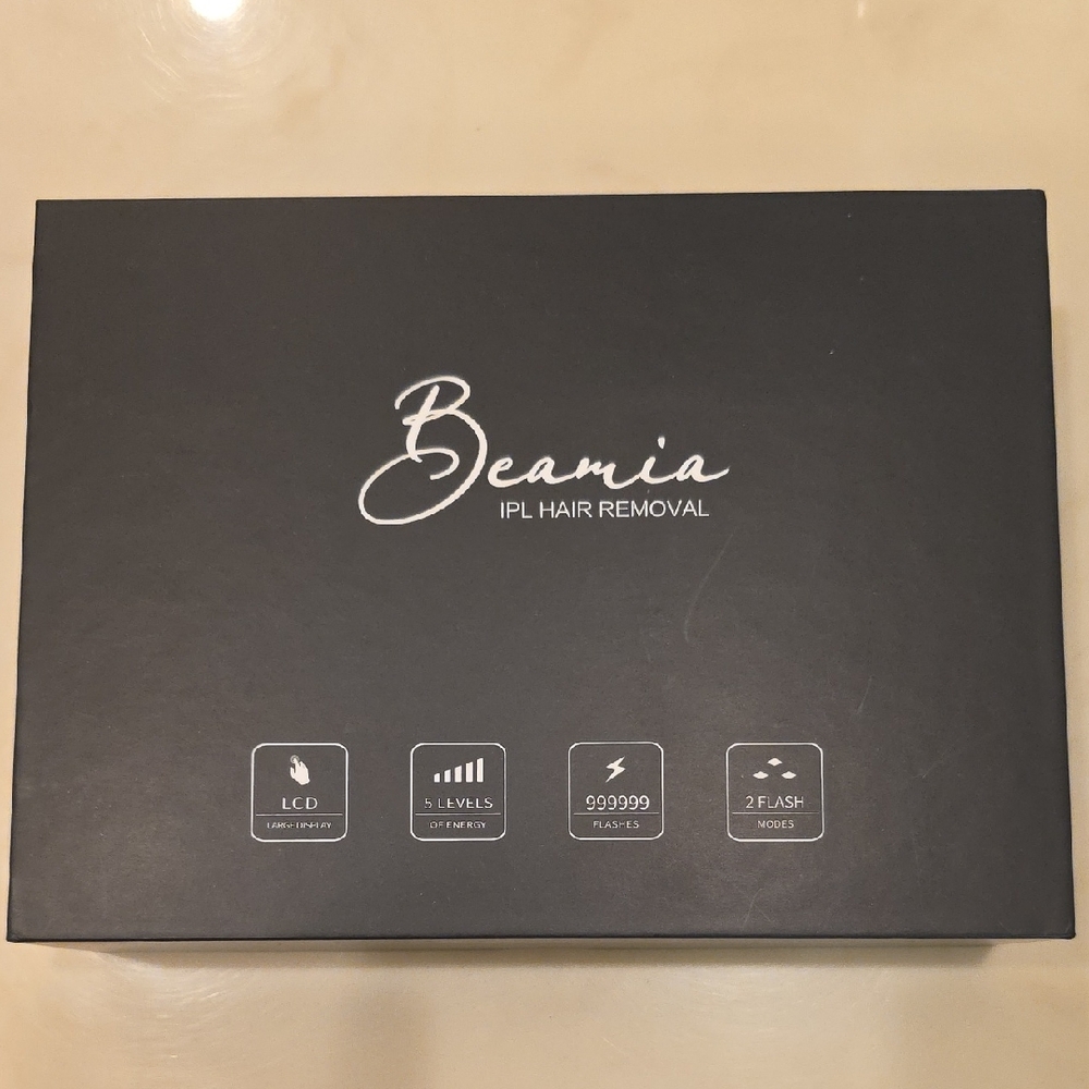 Lazor Beamia IPL (HAIR REMOVAL DEVICE) - Black